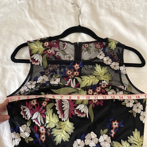 Tahari Petites Dress - Picture 4 of 8